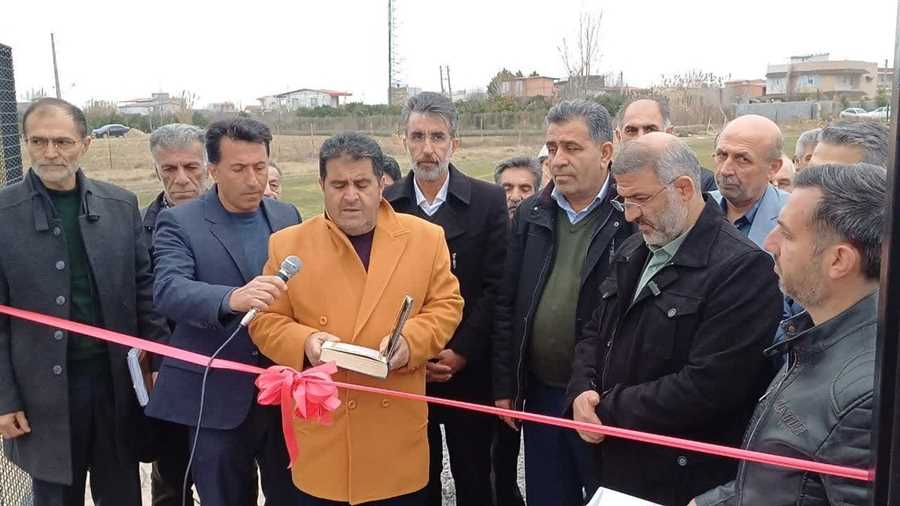 زمین چمن مصنوعی آکند افتتاح شد